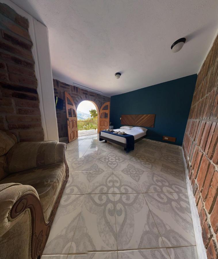 Finca Hotel Tierra Verde Girardota Zewnętrze zdjęcie