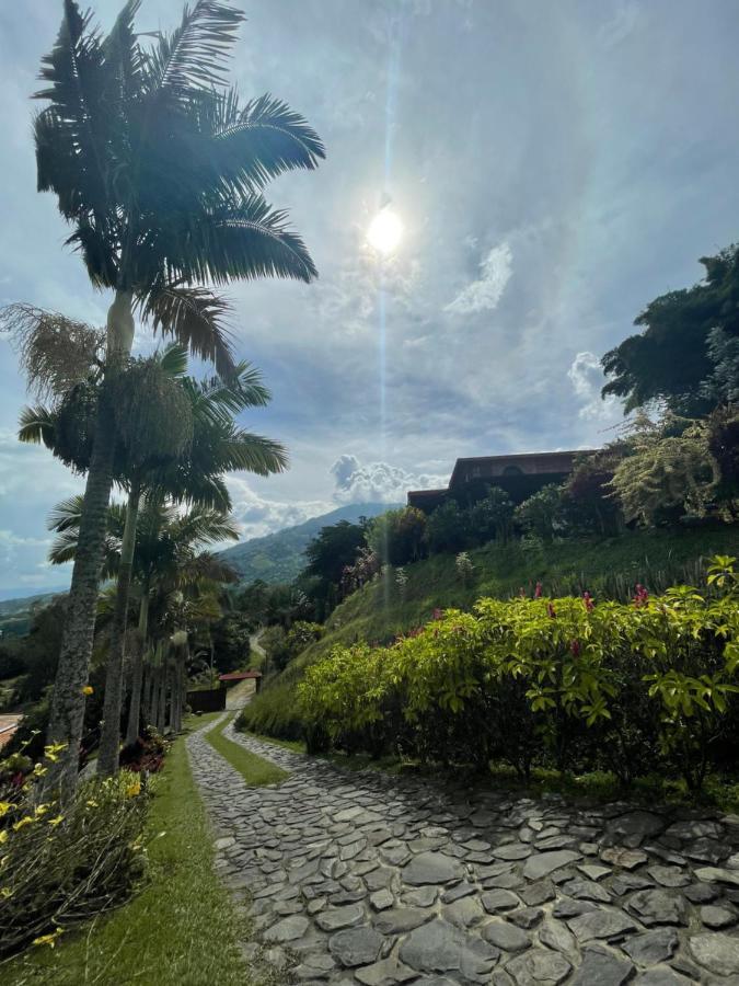 Finca Hotel Tierra Verde Girardota Zewnętrze zdjęcie